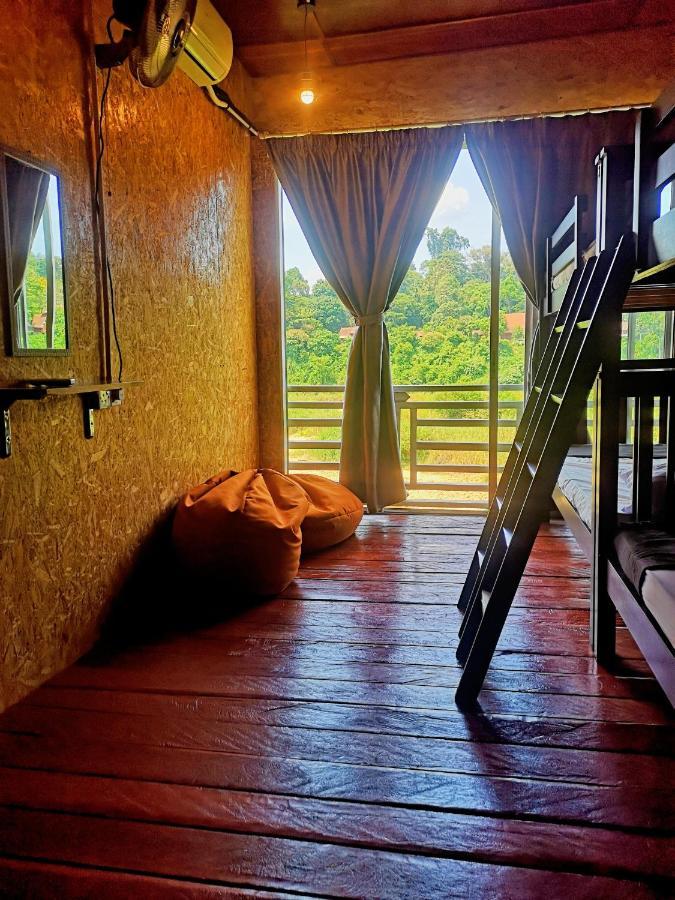 Wild Lodge Taman Negara Куала Тахан Екстериор снимка